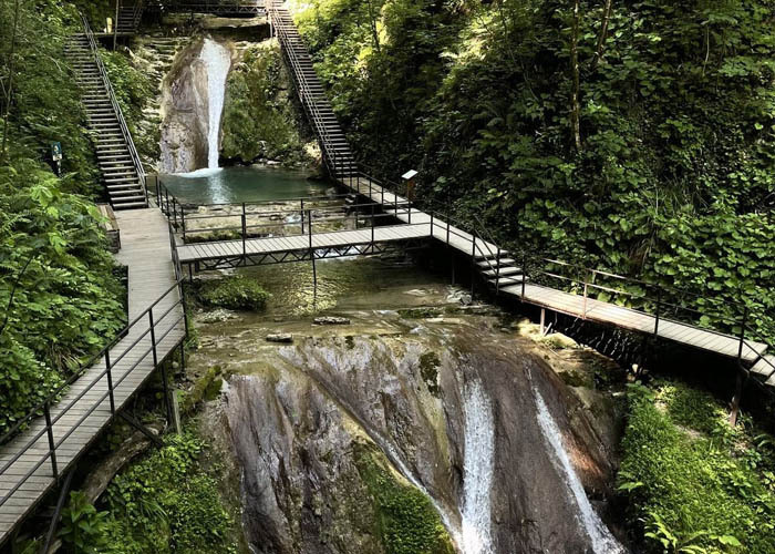 Парк водопадов + кавказкое застолье