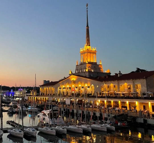 <span style="font-weight: bold;">Морской порт</span>