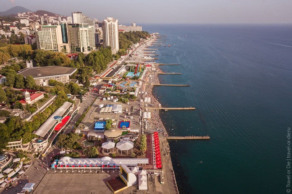 <span style="font-weight: bold;">Набережная пляжа "Приморский"</span>